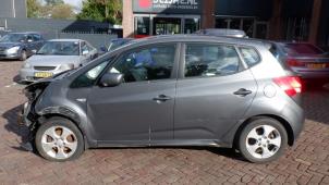 Kia Venga 10-