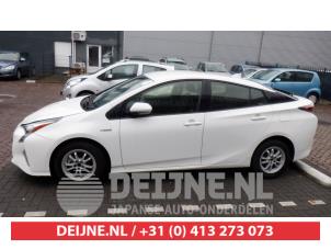 Toyota Prius 16-
