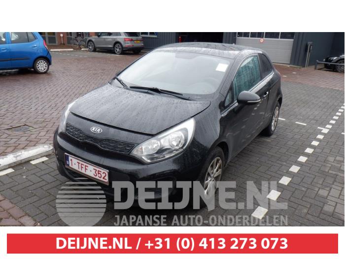 Kia Rio Stuurhuis O394695 Donorvoertuig