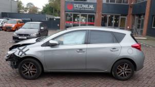 Toyota Auris 13-