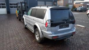 Mitsubishi Pajero Sport 02-