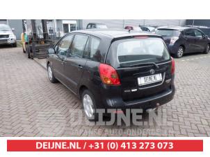 Toyota Corolla Verso 02-
