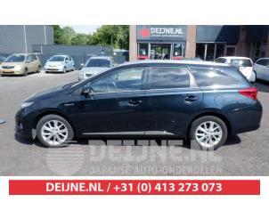 Toyota Auris 13-