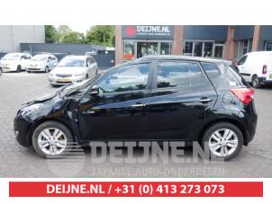 Hyundai IX20 10-