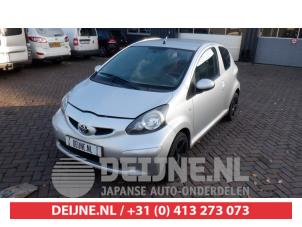 Toyota Aygo Portiergreep 2Deurs rechts O398178 Donorvoertuig