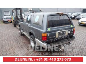 Toyota Hilux 90-