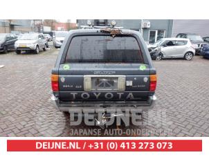 Toyota Hilux 90-