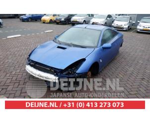 Toyota Celica Fusee rechts-voor O398253 Donorvoertuig