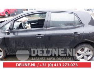 Toyota Auris 07-