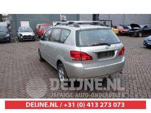 Toyota Avensis Verso 01-