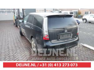 Mitsubishi Grandis 04-