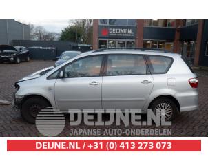 Toyota Avensis Verso 01-