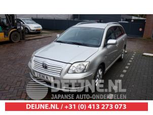 Toyota Avensis Computer Motormanagement O418333 Donorvoertuig