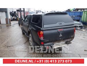 Mitsubishi L200 06-