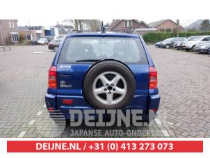 Toyota Rav-4 01-