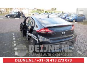 Hyundai Ioniq 16-