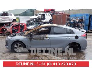Hyundai Ioniq 16-