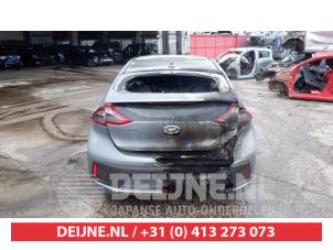 Hyundai Ioniq 16-