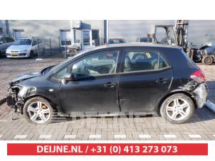 Toyota Auris 07-