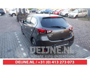 Mazda 2 15-