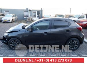 Mazda 2 15-