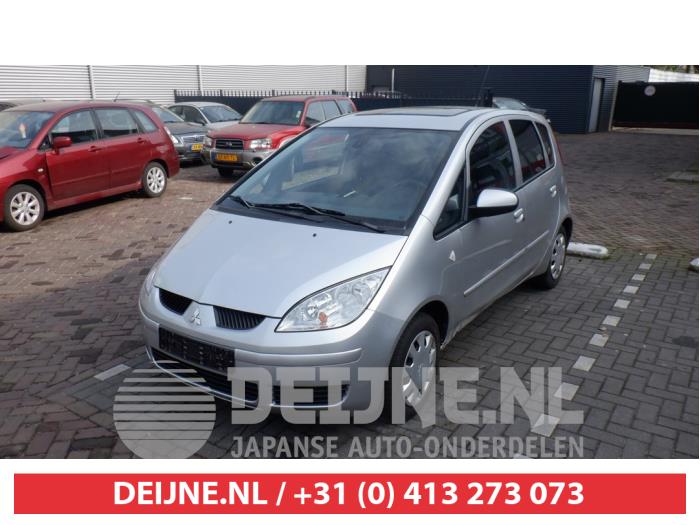 Mitsubishi Colt Brandstofpomp Elektrisch O413207 Donorvoertuig