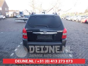 Hyundai Tucson 04-