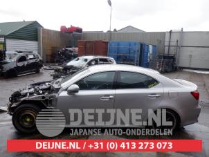 Lexus IS 05-