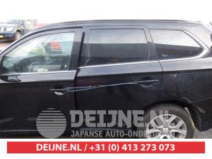 Mitsubishi Outlander 12-
