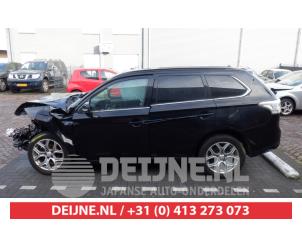 Mitsubishi Outlander 12-