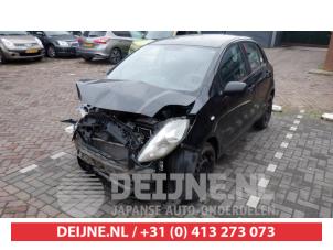 Toyota Yaris Driehoeks Ruit links-achter O414646 Donorvoertuig