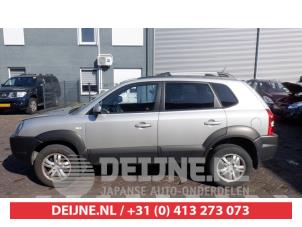 Hyundai Tucson 04-