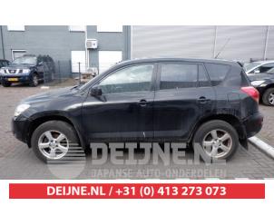 Toyota Rav-4 06-