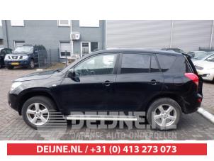 Toyota Rav-4 06-