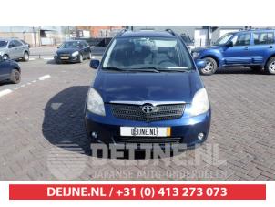 Toyota Corolla Verso 02-