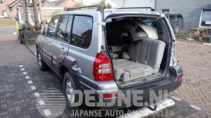 Hyundai Terracan 02-
