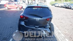 Mazda 2 15-