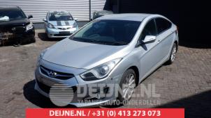 Hyundai I40 Fusee links-voor O431941 Donorvoertuig