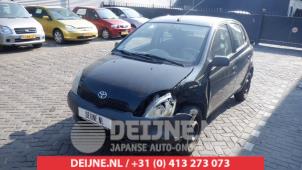 Toyota Yaris Außenspiegel rechts O429993 Spenderfahrzeug