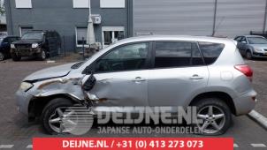 Toyota Rav-4 06-