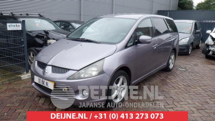 Mitsubishi Grandis Betriebsanleitung O433586