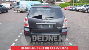Toyota Corolla Verso 04-