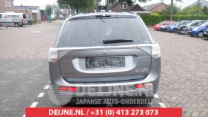 Mitsubishi Outlander 12-