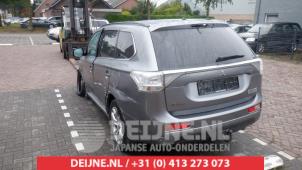Mitsubishi Outlander 12-