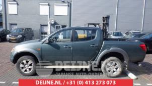 Mitsubishi L200 06-