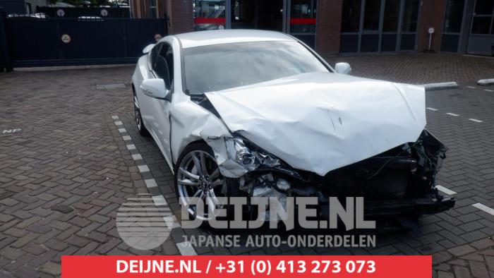Hyundai Genesis Coupé 2.0 Turbo 16V Sloopvoertuig (2012, Wit)