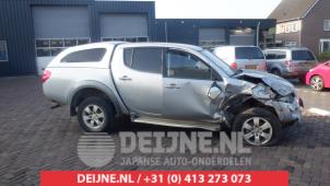 Mitsubishi L200 06-