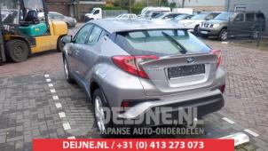 Toyota C-HR 16-