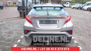 Toyota C-HR 16-