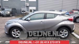 Toyota C-HR 16-